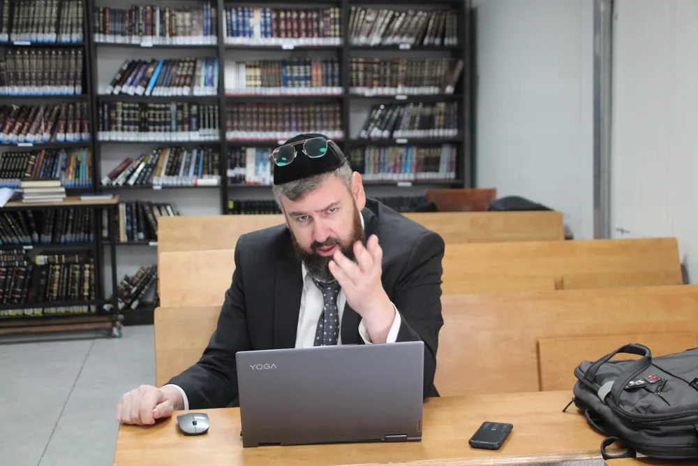 כל תלמידי הישיבה, ראש הישיבה הרב משה חיים בוזגלו שליט״א, רבני הישיבה ומרצים - יום הכנה לראש השנה, כ״ח באלול