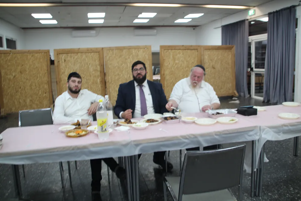נפרדים מאלול ליד המנגל