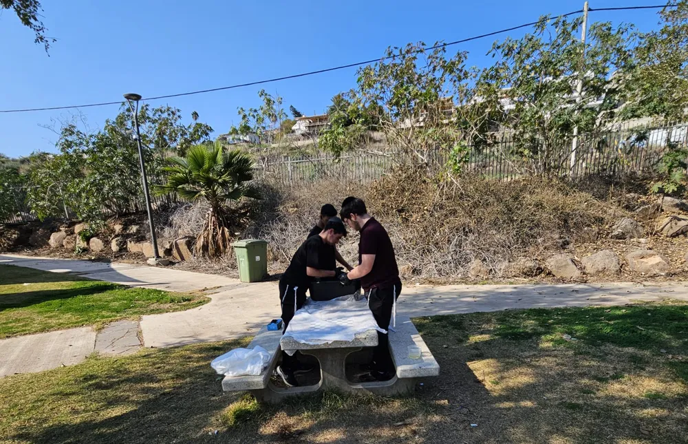 הכנת הלחם לארוחה
