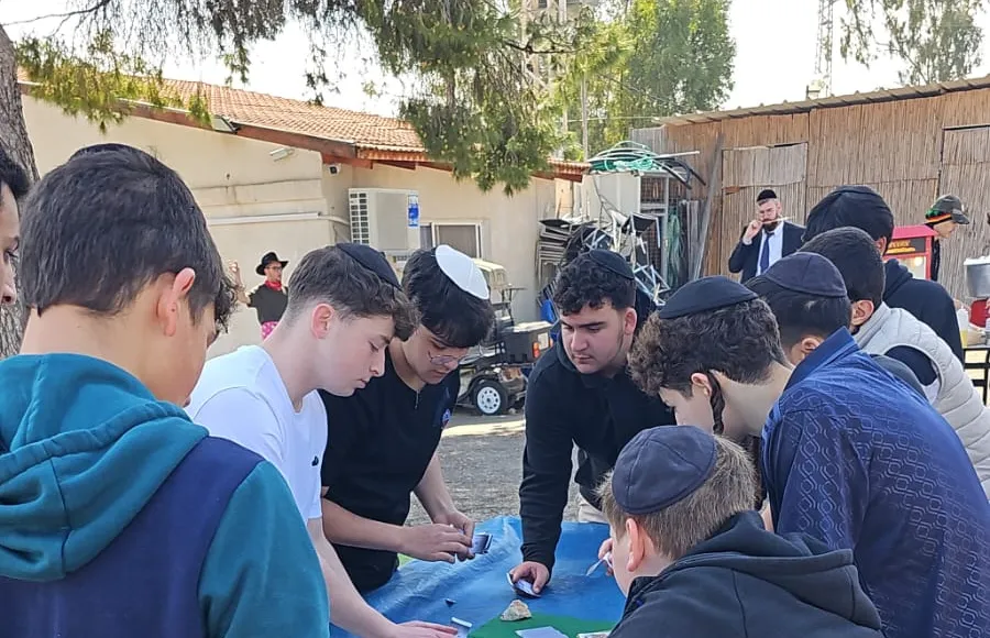 אריזת משלוחי מנות