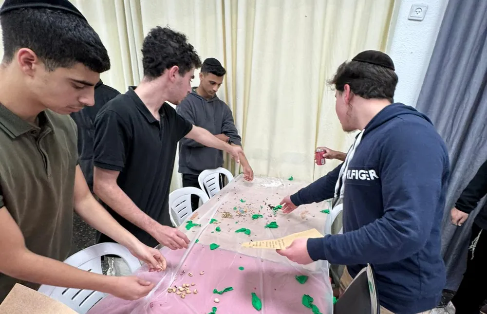 חדר בריחה בלי חדר