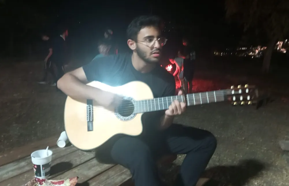 בין שנה לשנה