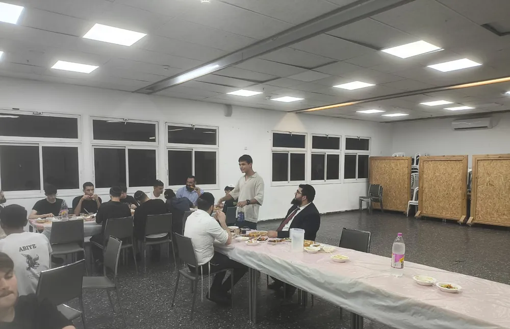 כיתה מול כיתה