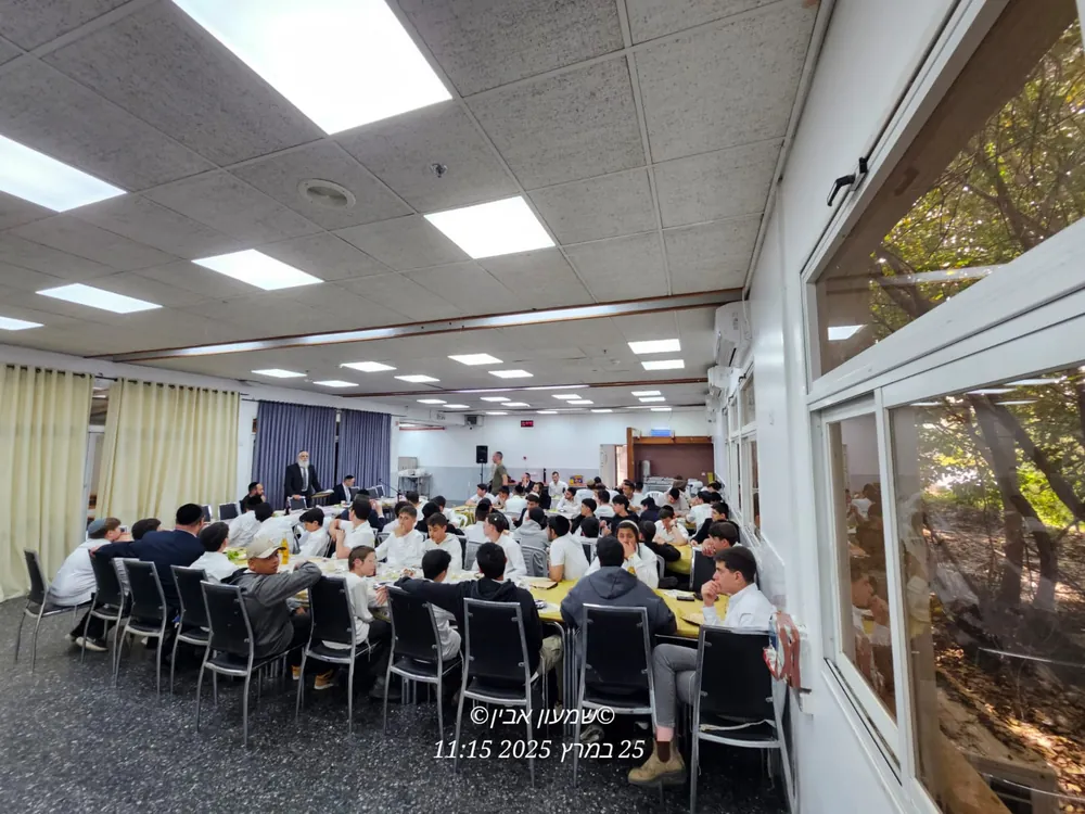 ליל סדר בית ספרי - חזרת ליל הסדר - מגיעים הביתה מוכנים