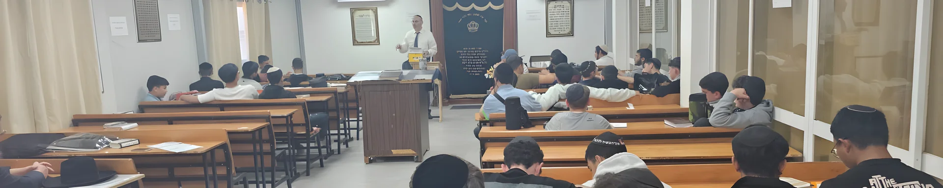 פורים בכל פינה